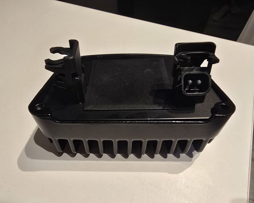 Regulator napięcia
A53201
109-04
Harley Davidson