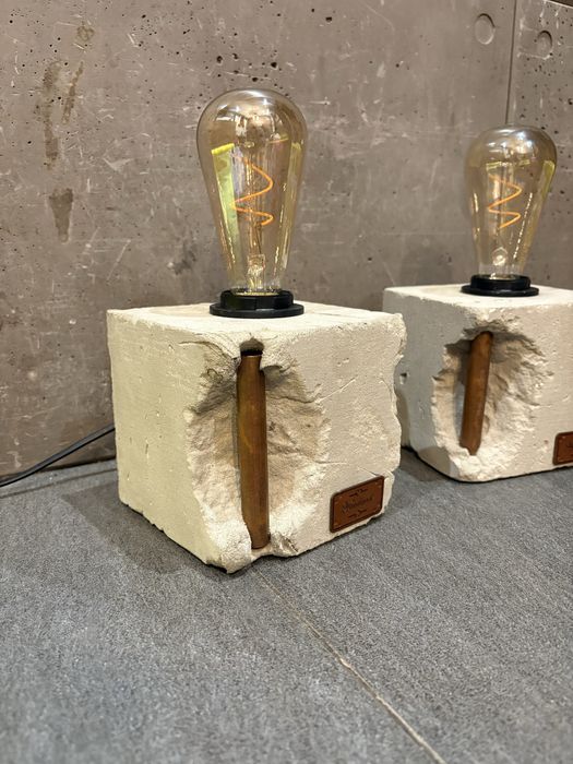 Lampy betonowe ręcznie robione.