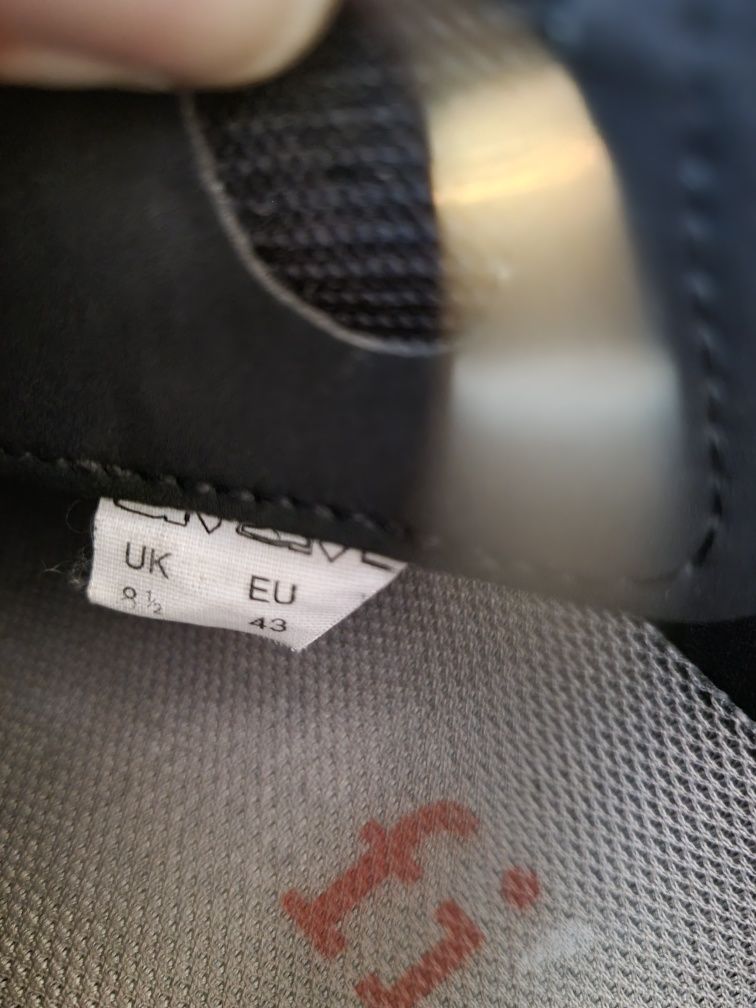 Sapatos Fizik Tempo R5