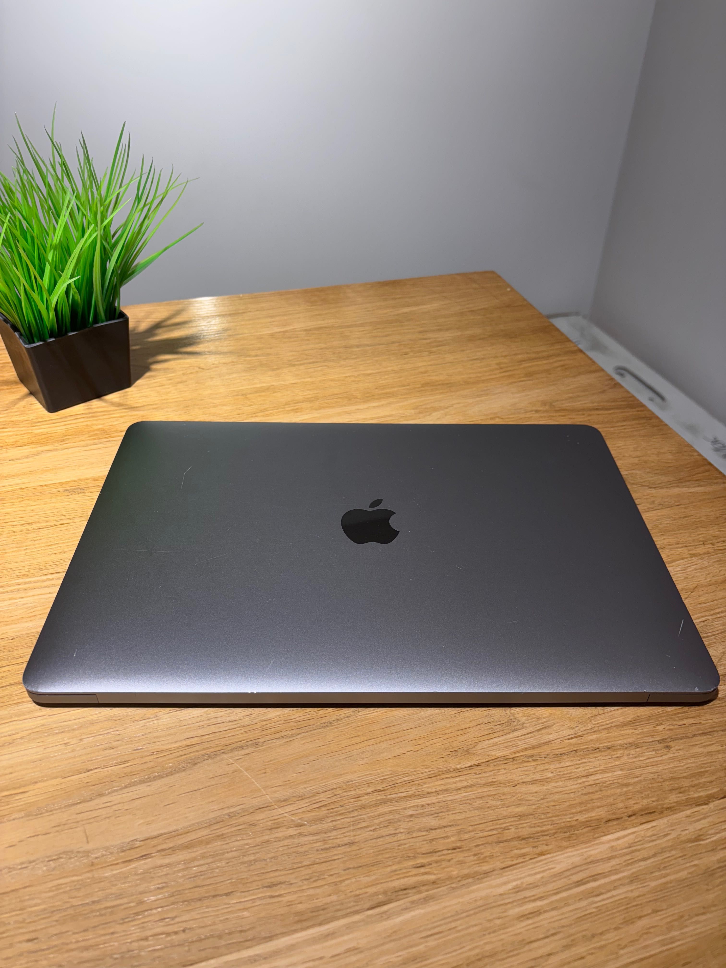 Apple MacBook Pro 13'' 2017 A1706 Space Gray 8 GB 512GB Klasa A-