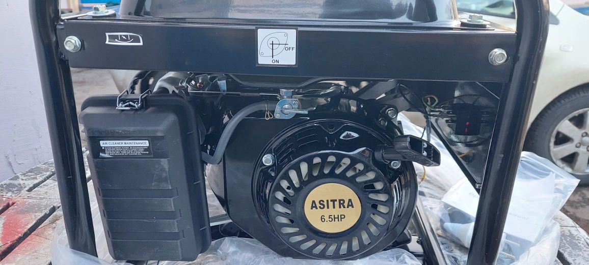 Генератор 220v ASITRA 8800