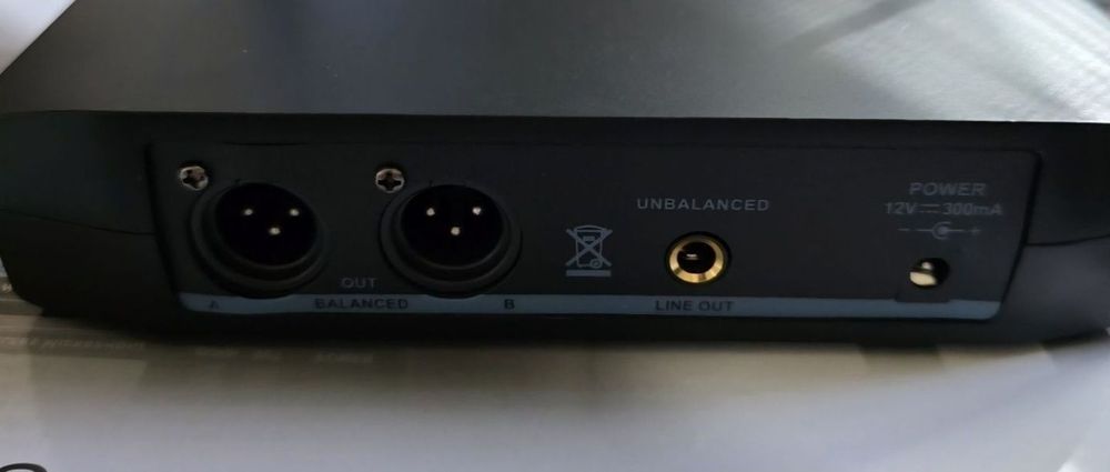 Shure GLXD4 Beta 58A Bezprzewodowy Zestaw Odbiornik Dwa Mikrofony