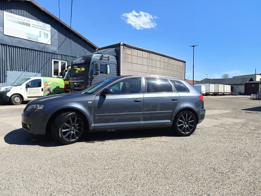 Audi a3 Sportback Automat , Xenon , Skóra , Komputronik.