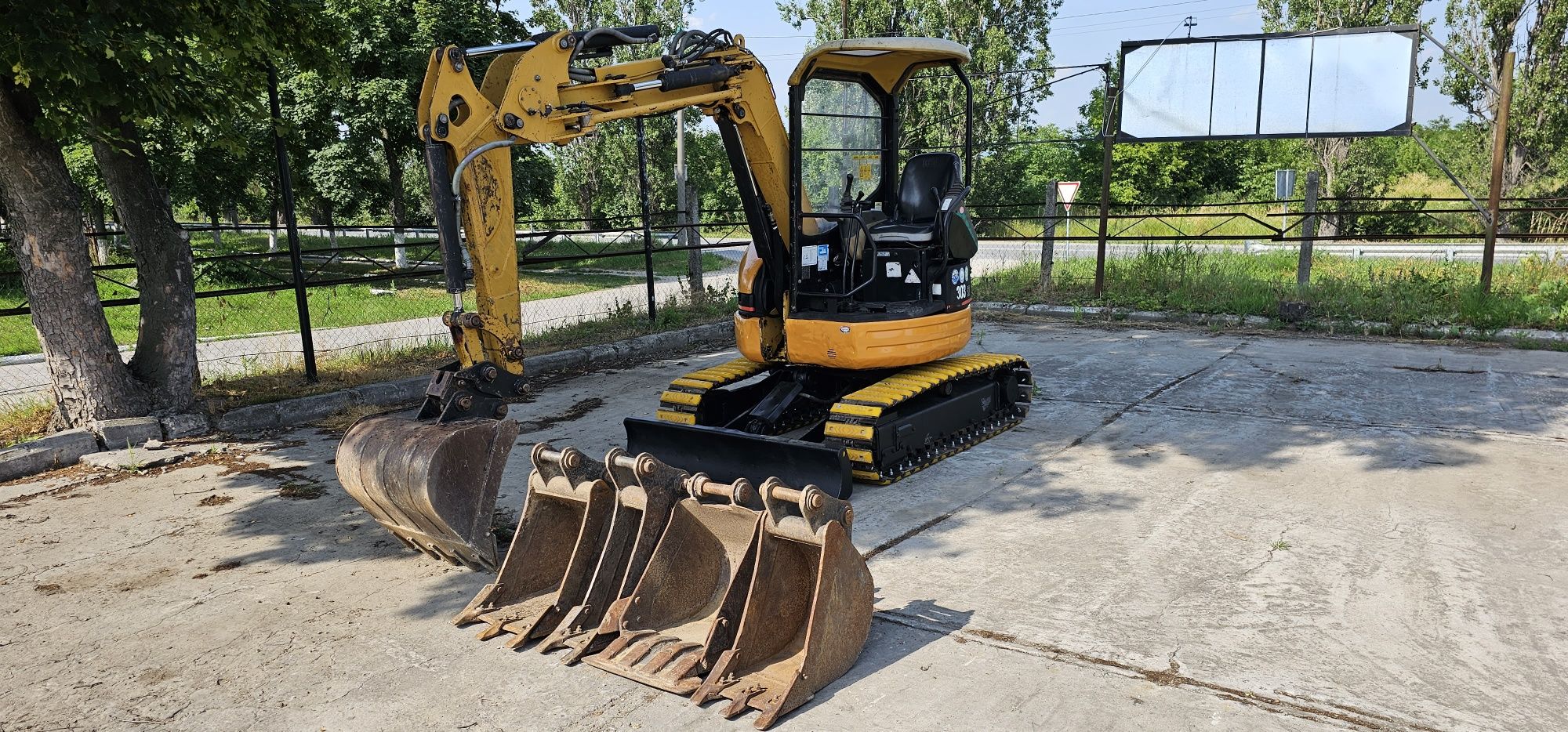 Екскаватор Міні CAT303SR Caterpillars 2007РІК