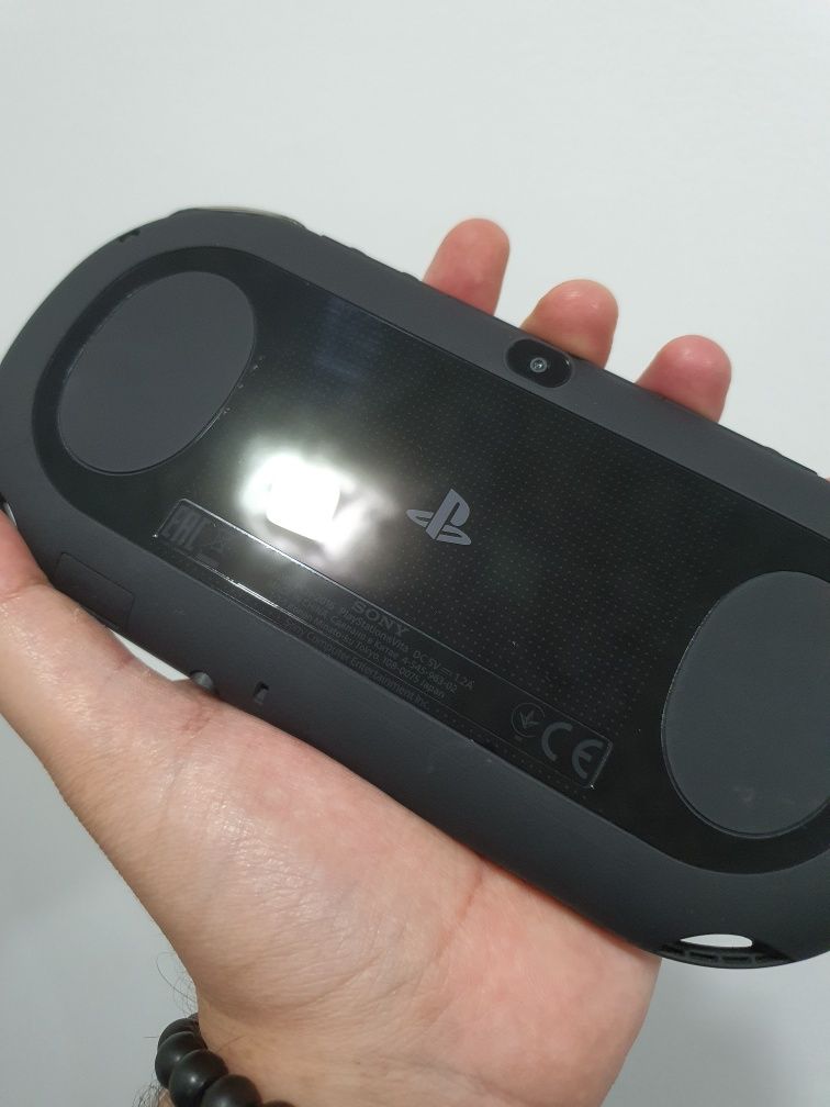 PS Vita Slim desbloqueada