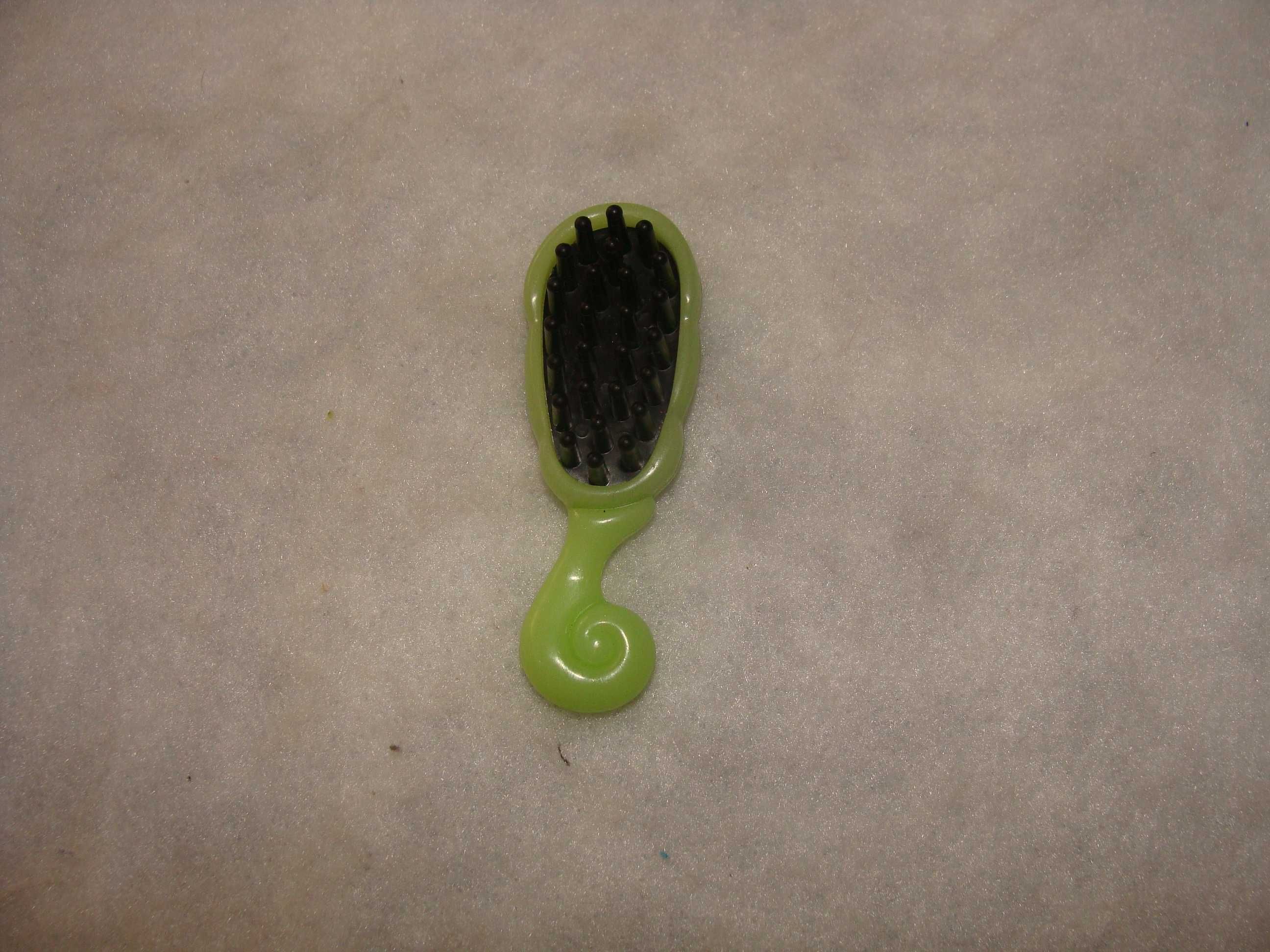 Escova de Cabelo Bratz Babyz Hair Flair  - Yasmin