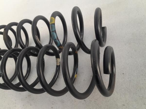 Mola de suspensão trás direita VOLKSWAGEN Fox (5Z1, 5Z3, 5Z4)