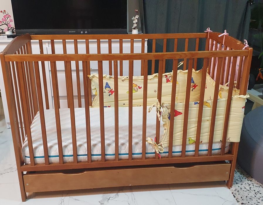 REZERWACJA Łóżeczko z szufladą prześcieradła poduszka kocyk kołdra dzi