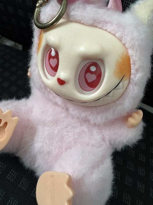 Labubu maskotka / brelok