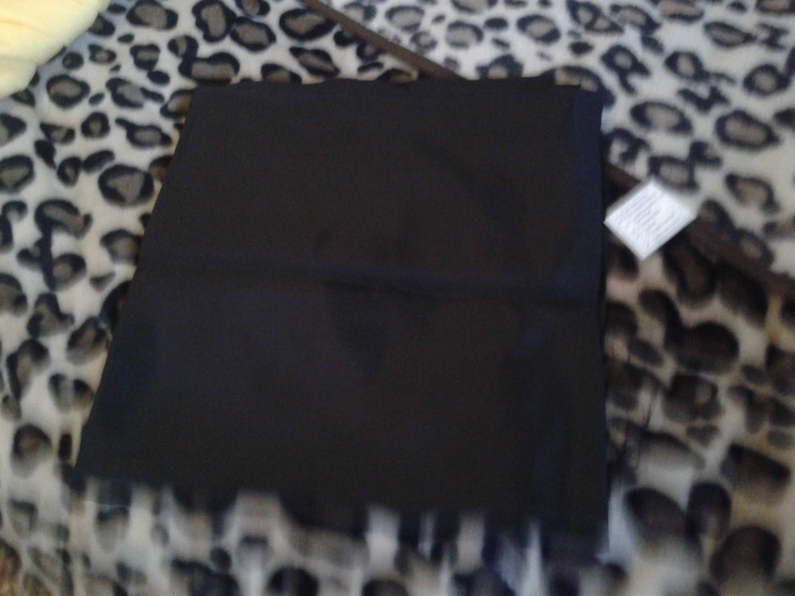 Продам подкладочную  черную атласную ткань 2,5 м