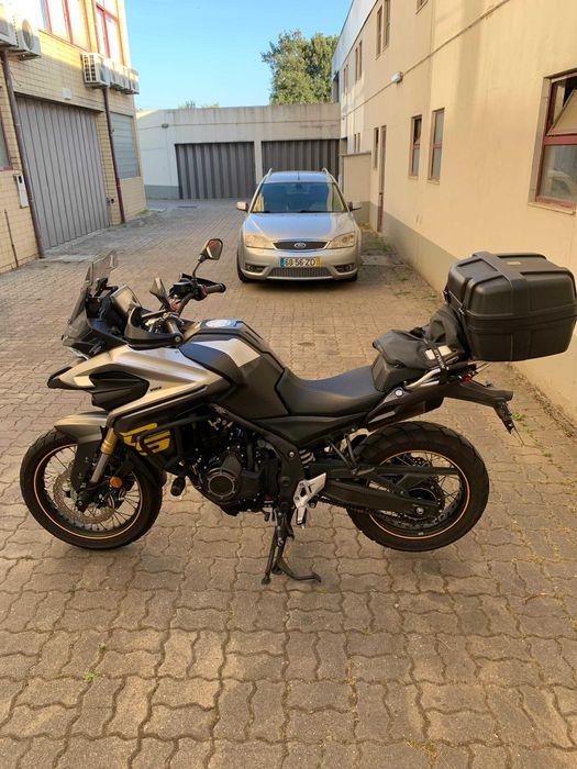 Voge 525DSX C/top case Ano 2024