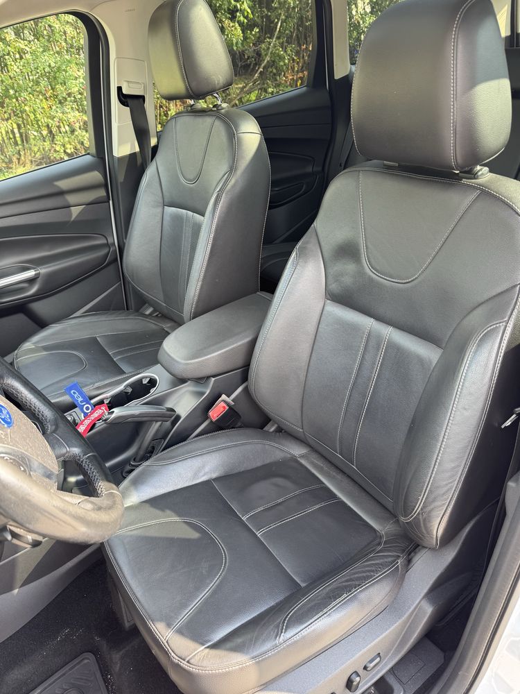 Ford Kuga 2.0TDCi 163km 4x4 Ogloszenie Prywatne
