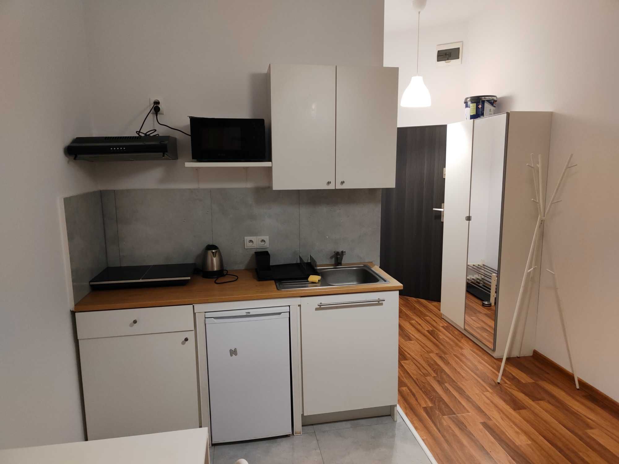 Kawalerka - Katowice, Wyposażona, po remoncie, blisko UE, Ikea, sklepy
