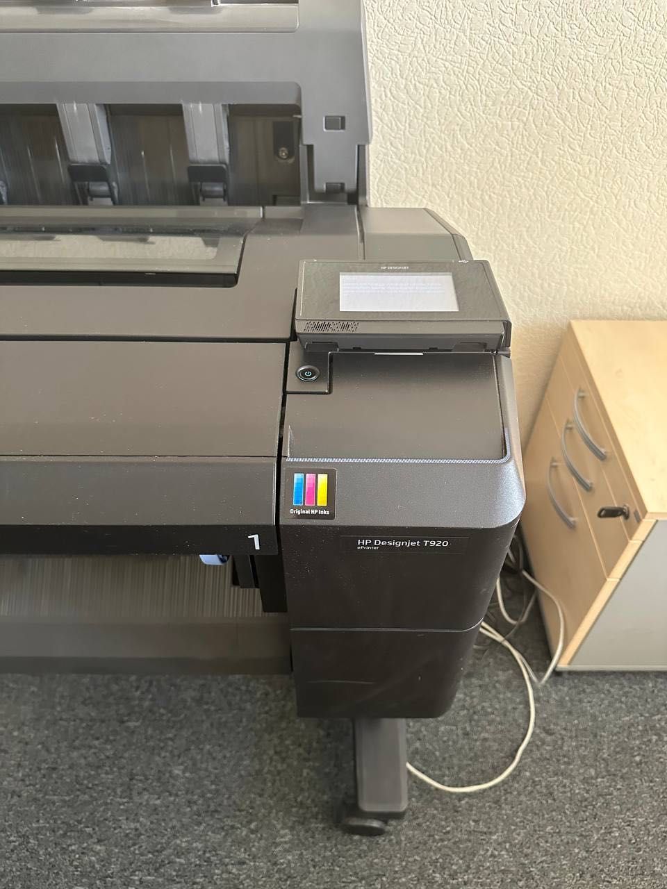 Плоттер HP Designjet T920 ePrinter 914 мм (CR354A)