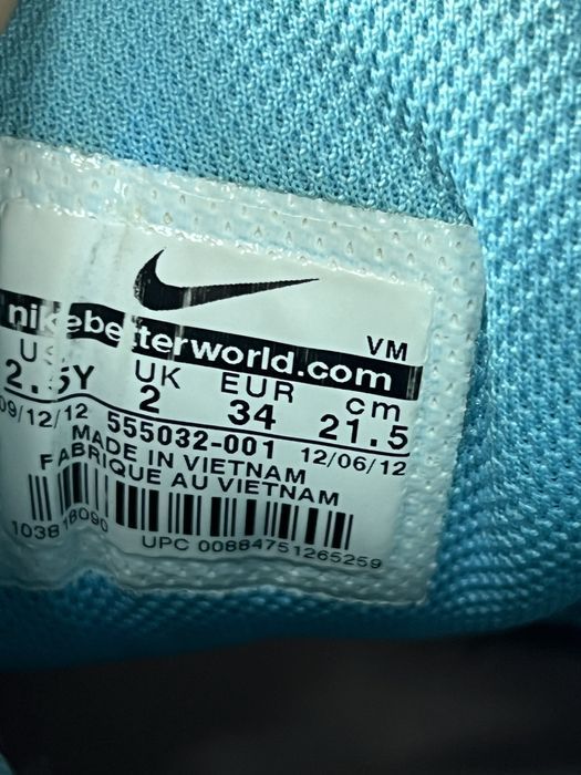 Nike детские кроссовки оригинал 34 размер