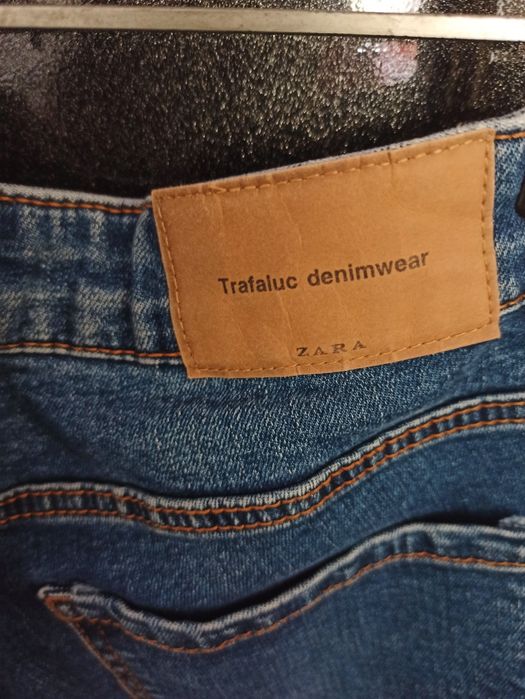 Фирменные Джинсы  ZARA