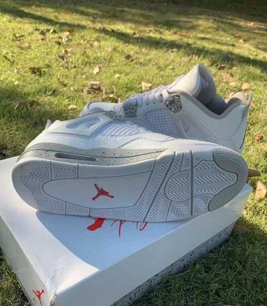 Jordan_4_Retro_White_Oreo R.37.5