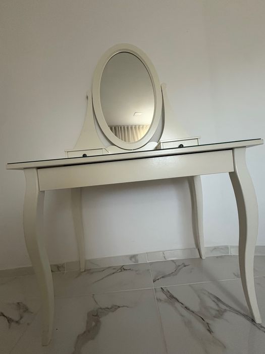 Toucador c/espelho Ikea