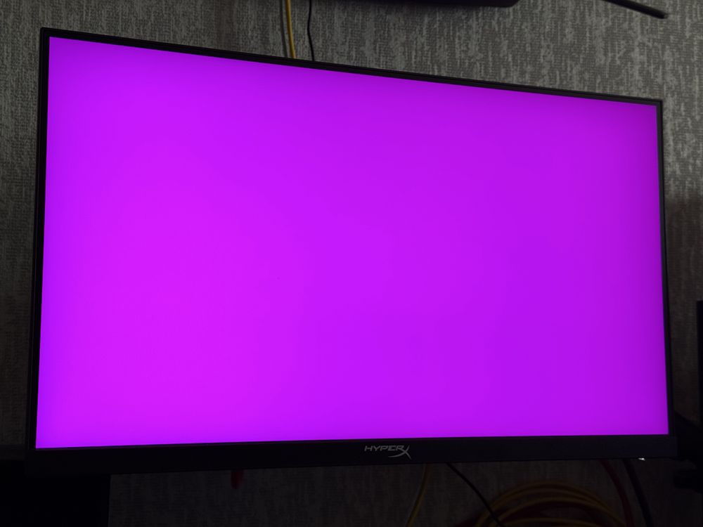 Срочно !!! Игровой монитор 240hz Hyperx armada 25