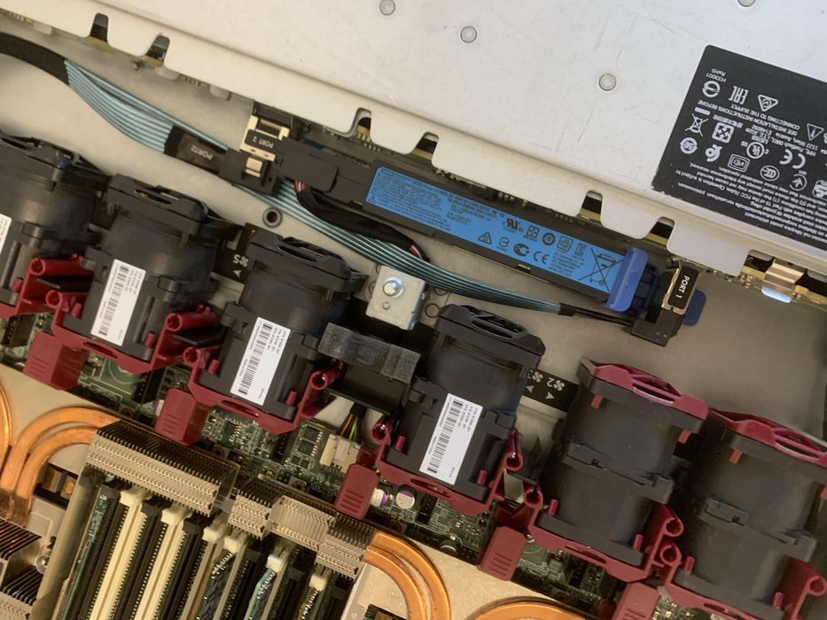 Сервер HP ProLiant DL360 Gen10 (8 x 2.5 SFF) 2*8171m\192gb\raid