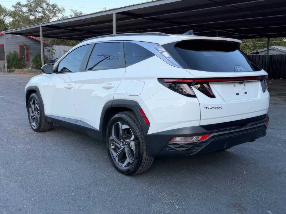 Hyundai Tucson SEL      2024