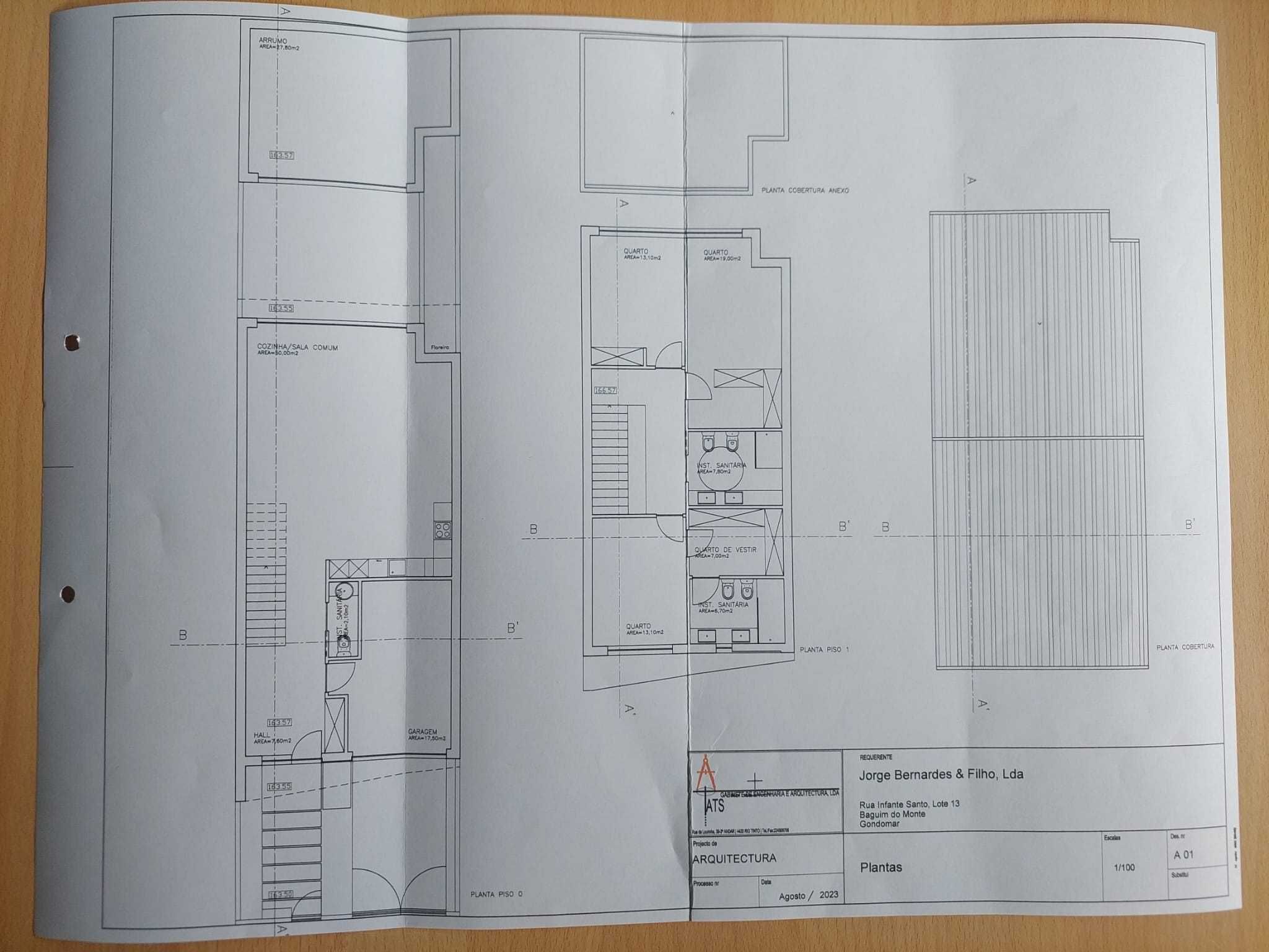 Moradia T3 em construção - junto a escola básica de Baguim do Monte