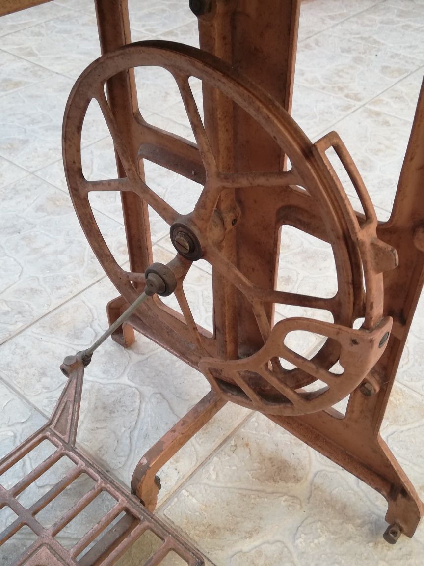 Máquina de costura oliva CL 50