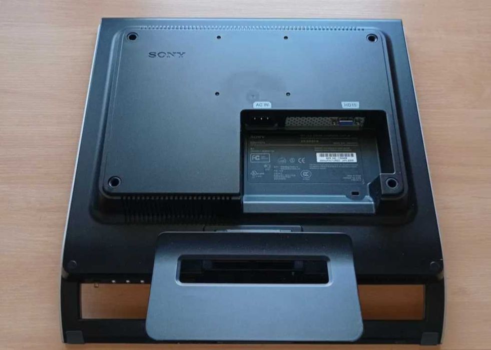 Monitor Sony SDM-HS75
