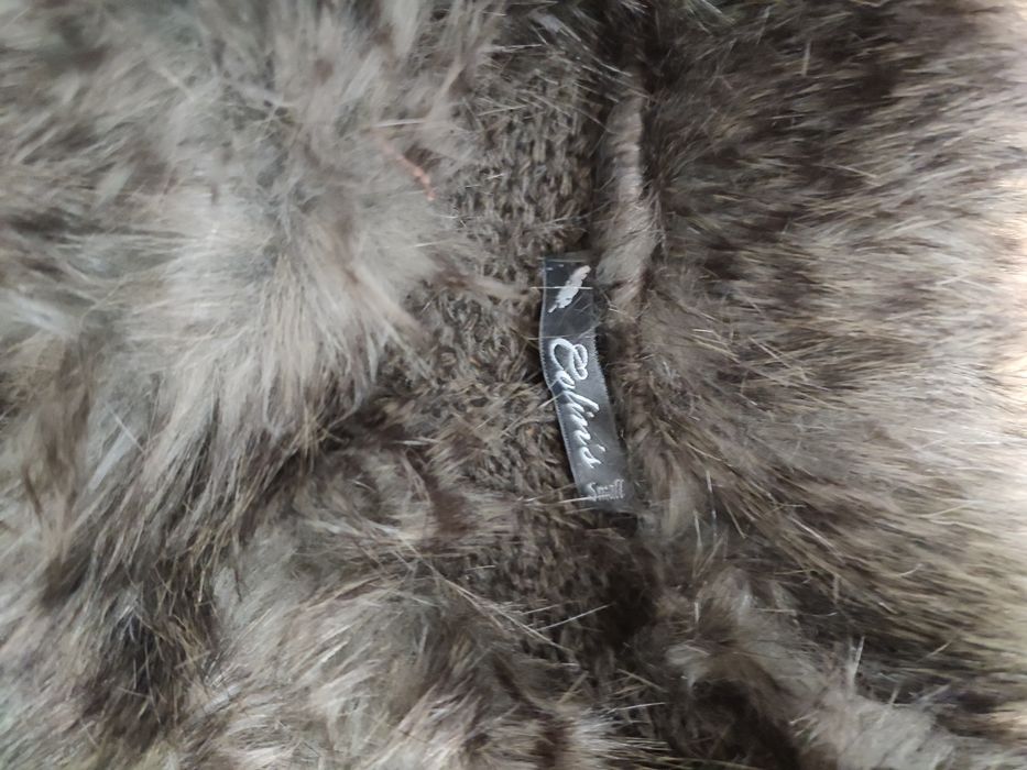 НОВЕ Пончо Colins