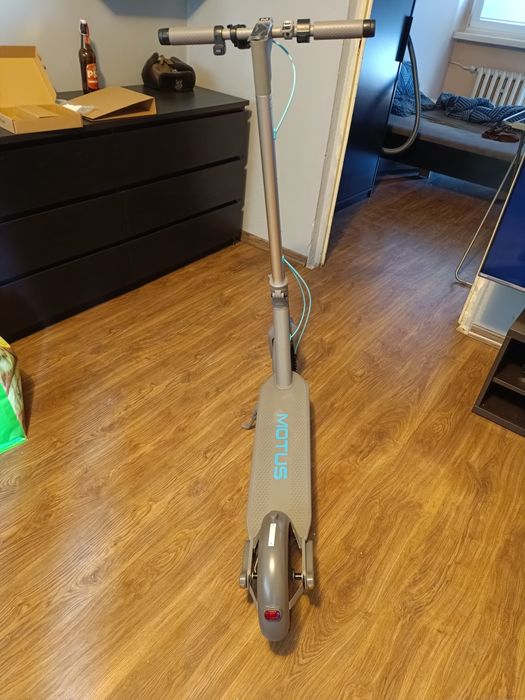 Hulajnoga Motus Scooty 10