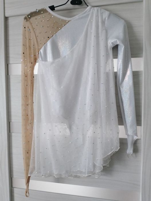 Плаття для фігурного катання