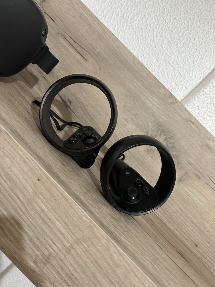 Oculus Quest 64Gb - Óculos de Realidade Virtual (Preto) Optimo Estado