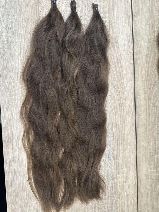 Продаю натуральне нефарбоване волосся 50см /90 г