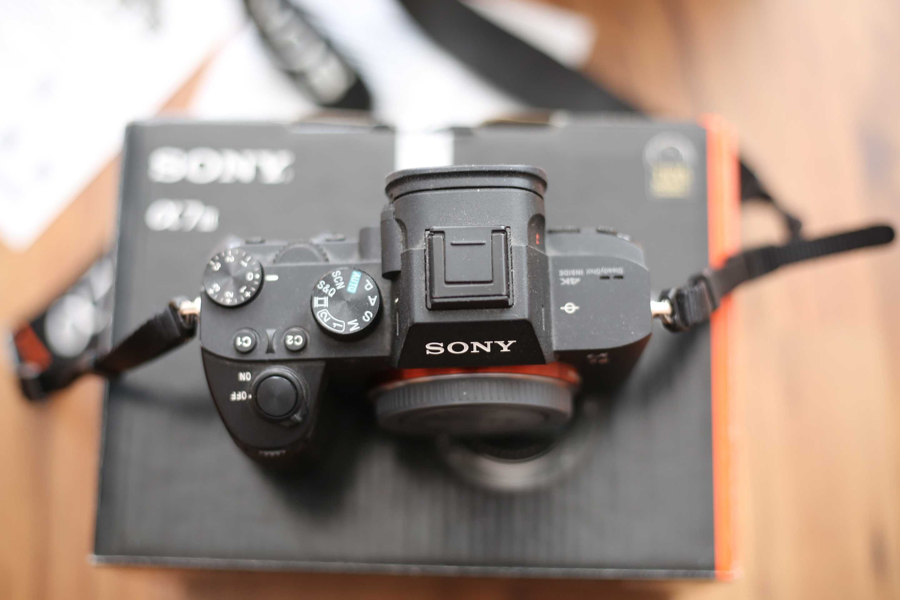 Aparat Sony A7 III przebieg 6478 bezlusterkowiec