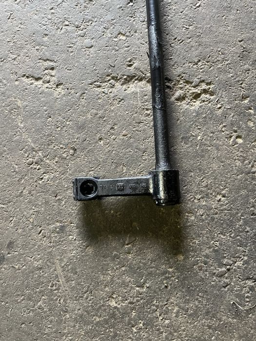 Передні ричаги ,Торсіони Mercedes ML 163