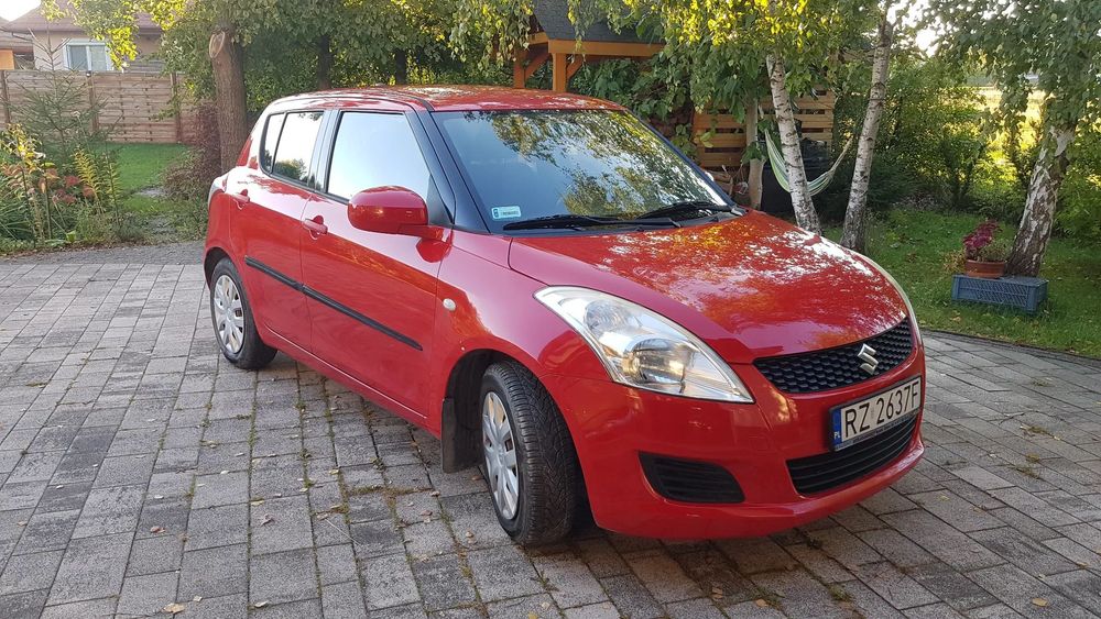 Suzuki Swift Suzuki swift kupiony w polski salonie, jeden właściciel od nowości