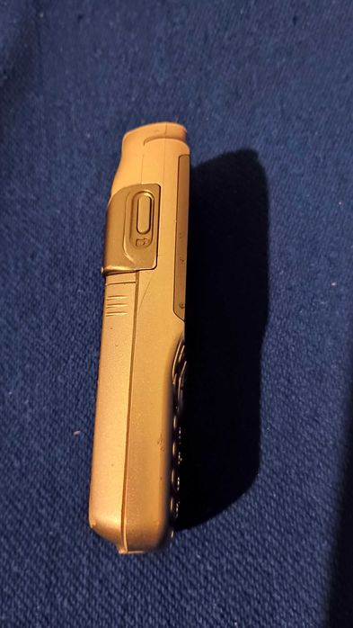 Telefon retro Motorola E365