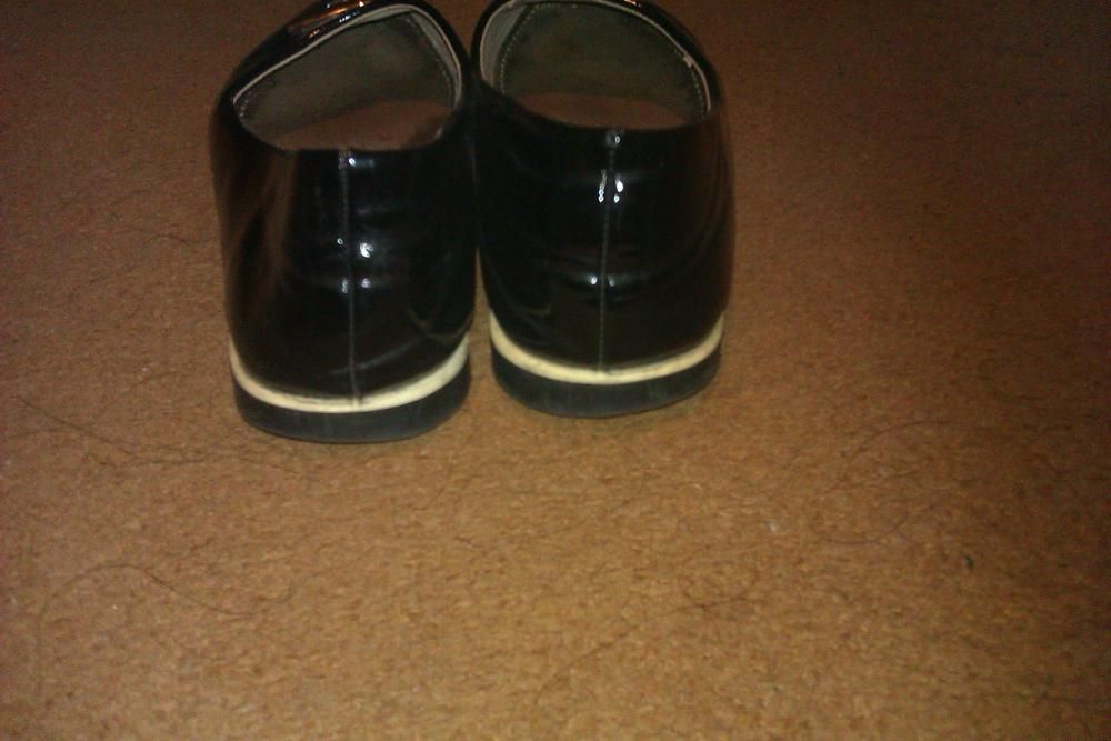 Черные туфли для девочки, 34 размера