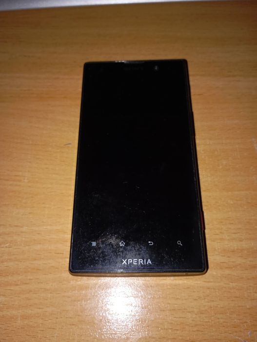 Продам телефон Soni