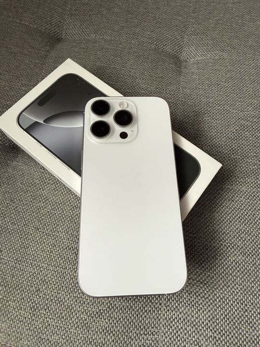 Iphone 16 pro 128 GB biały. Gwarancja