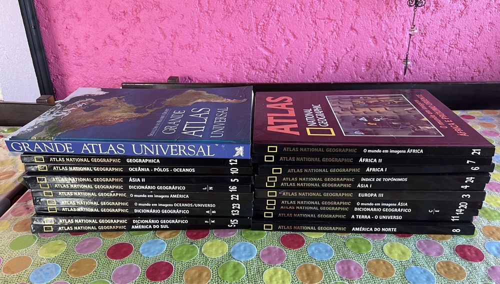 Lote livros Atlas National Geographic