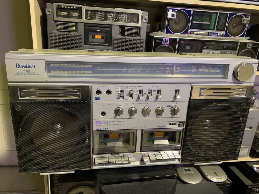 Магнітола Toshiba RT-S87