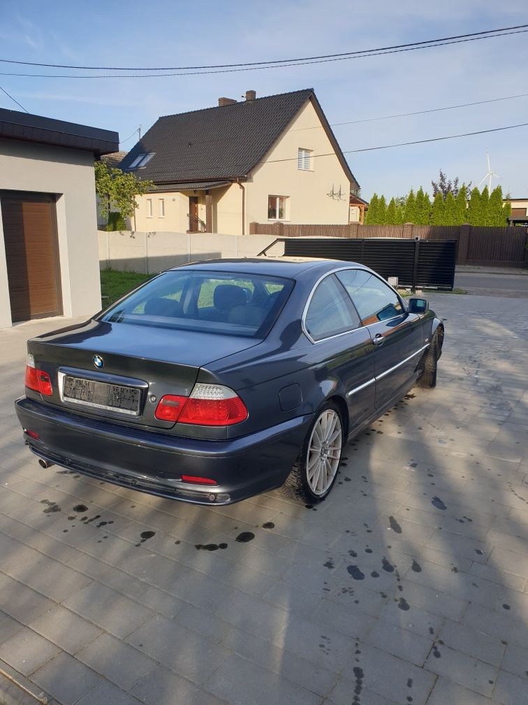 Witam sprzedam ładne BMW 3 COUPE 2003 2.0B