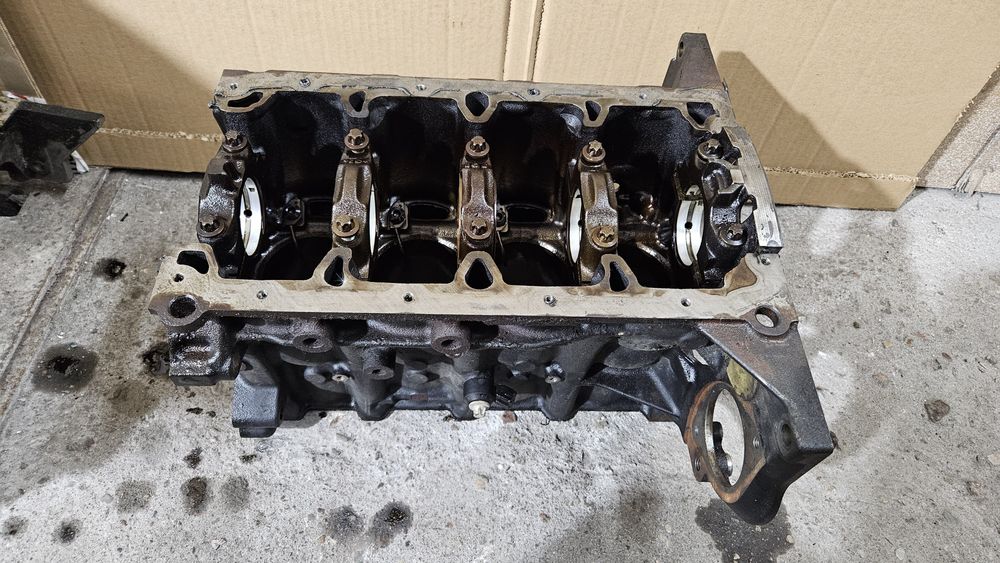 Blok dół silnika z18xer 1.8 140km opel vectra c signum zafira b astra