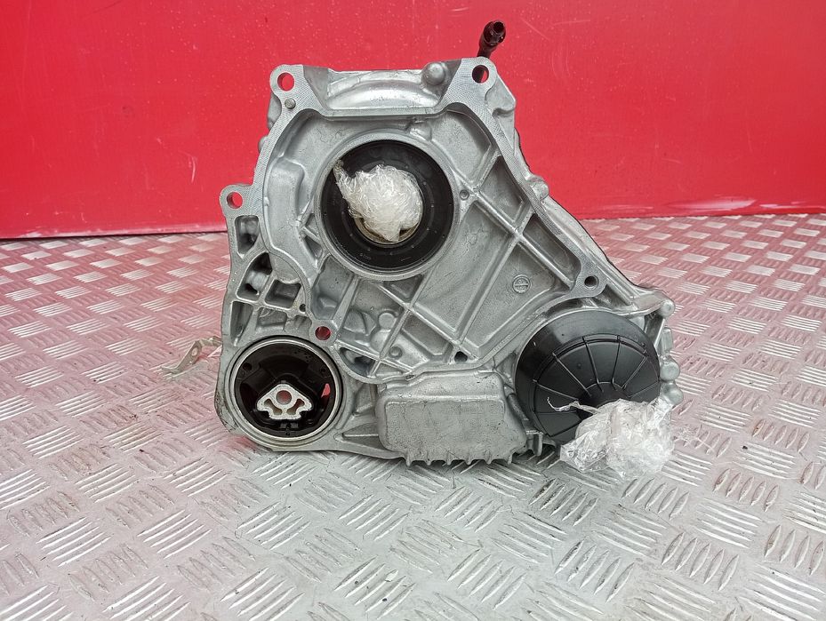 Роздатка BMW X5 G05 3.0i Роздавальна коробка бмв г05 гібрид Розборка