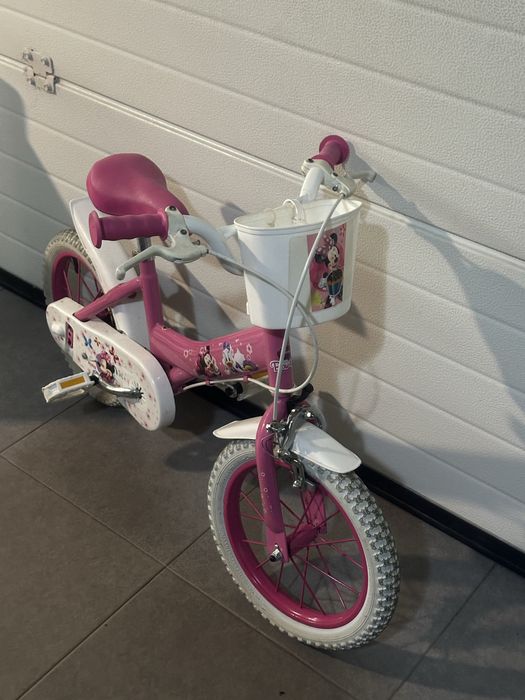Bicicleta crianca como nova da Minie