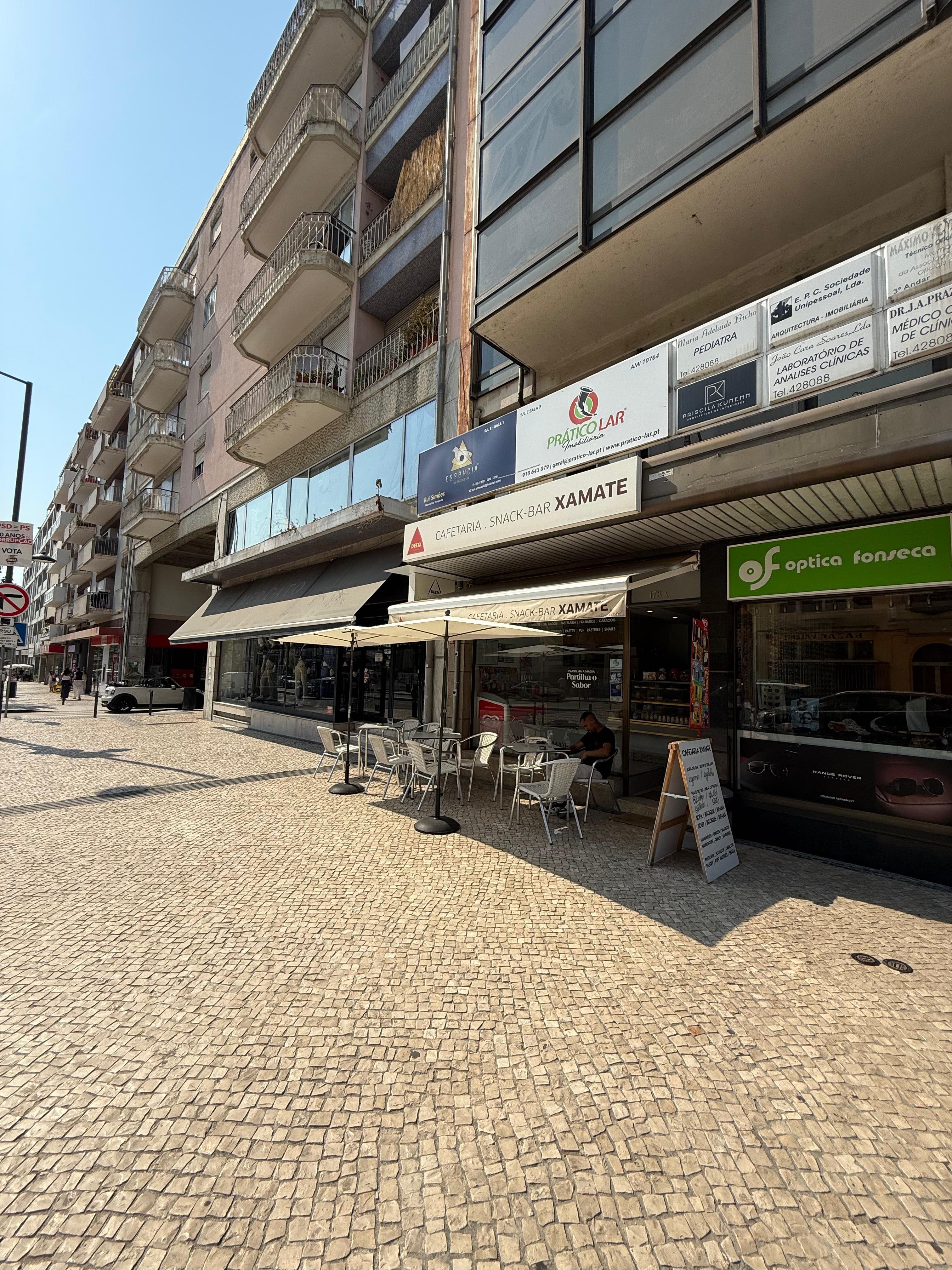 Trespasse de Cafetaria/Snack Bar, no centro da cidade de Aveiro!
