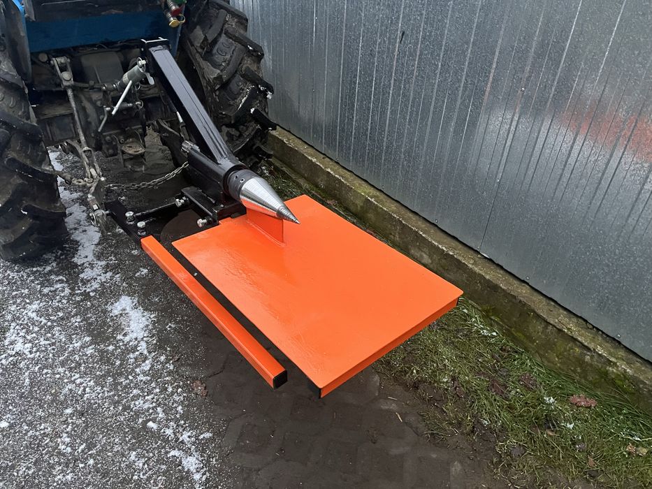 Łuparka do drewna rębak świdrowa do metrów 2 w 1 na wom fi 170