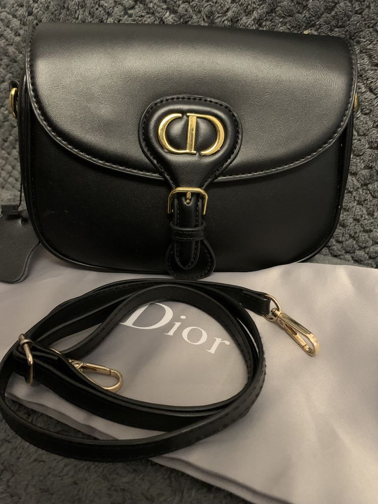 Сумочка  нова Dior