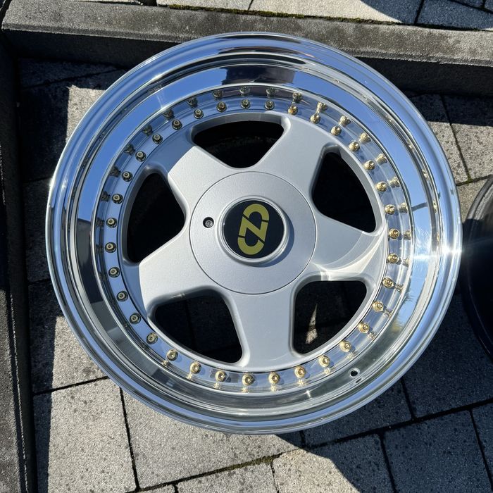Felgi aluminiowe OZ Futura 5x120 R17 8,5/10 (bmw,e36,3tlg,mito,e46)